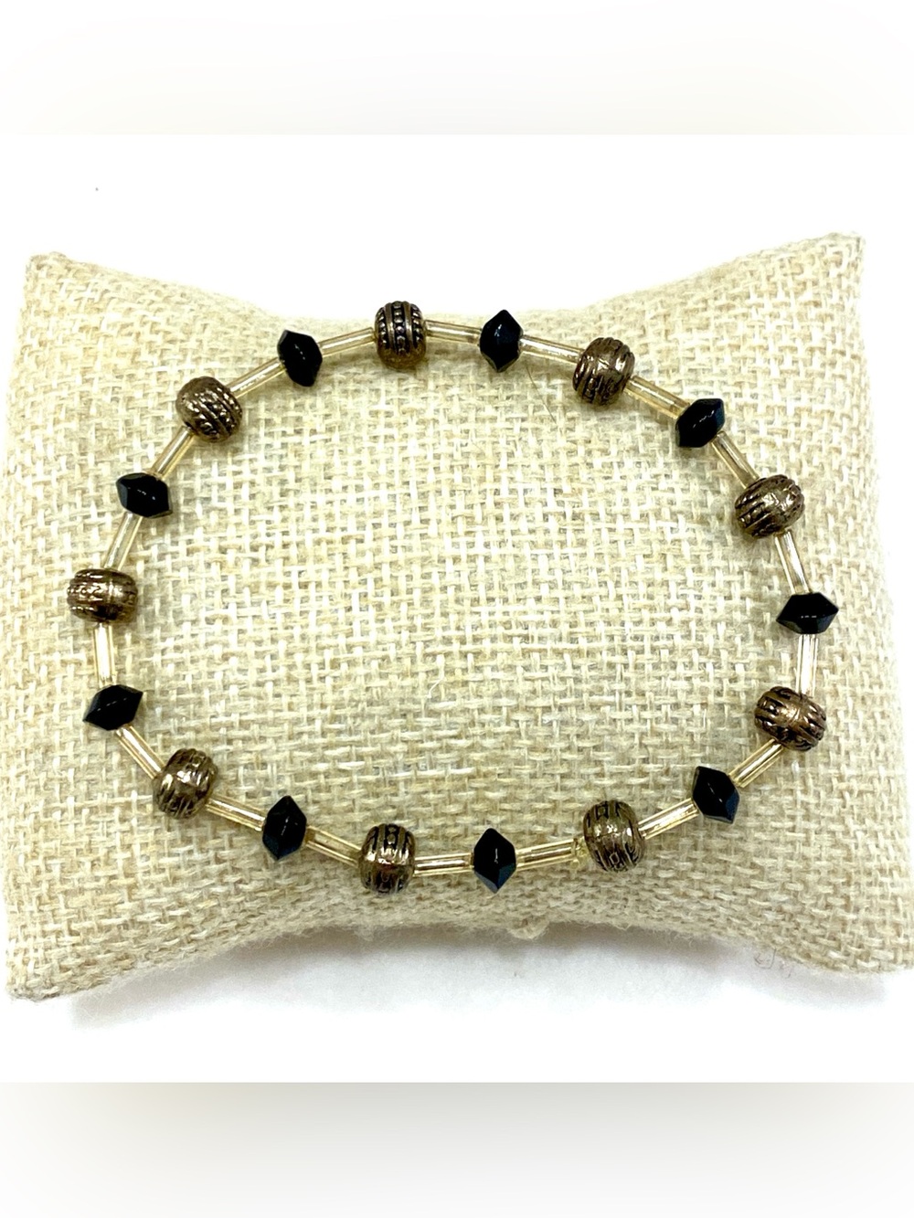 NWOT Vintage Antique Gold Tone Black Crystal Handmade Beaded Stretch Bracelet